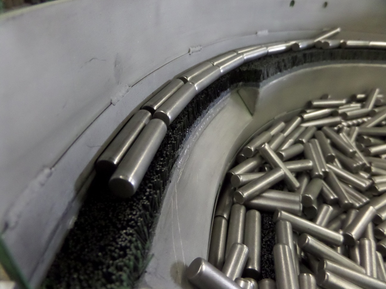 Parts Feeders Inc Pin Feeding